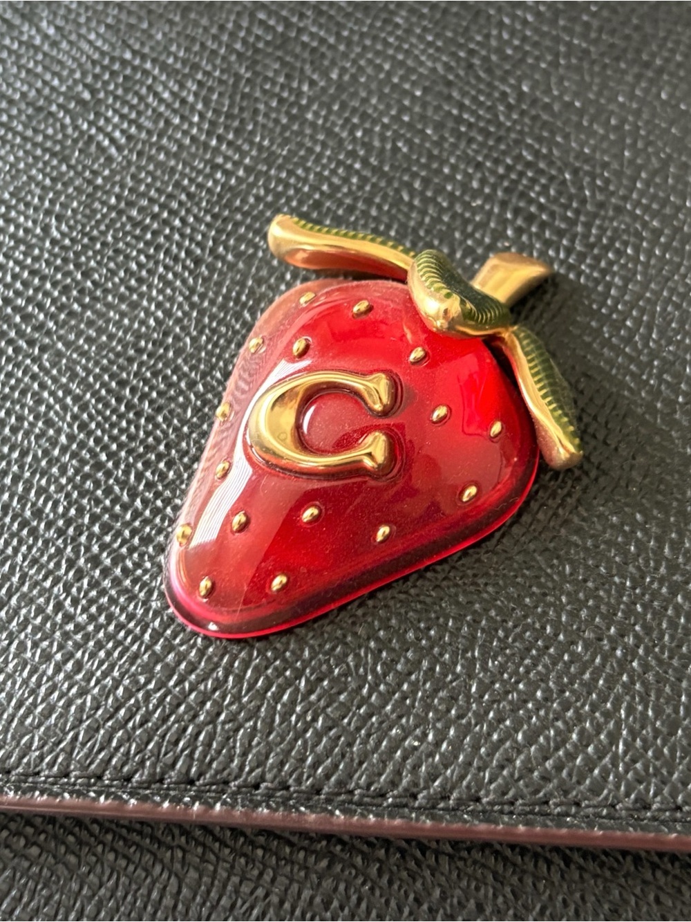 Coach Klare Crossbody In Signature Canvas With Strawberry Detail NWT - Picture 5 of 10